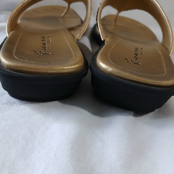 Wear Ever Bare Traps Bongo size 8M gold thong sandals bead and sequin accents - Picture 10 of 16